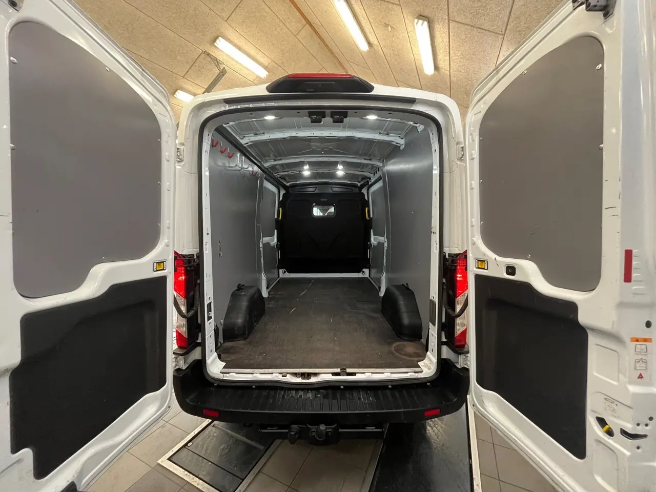 Billede 8 - Ford Transit 350 L3 Van 2,0 TDCi 130 Trend H2 RWD