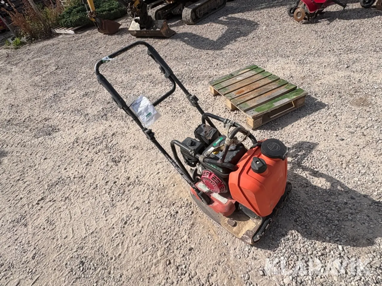 Billede 2 - Pladevibrator Dynapac LF 75