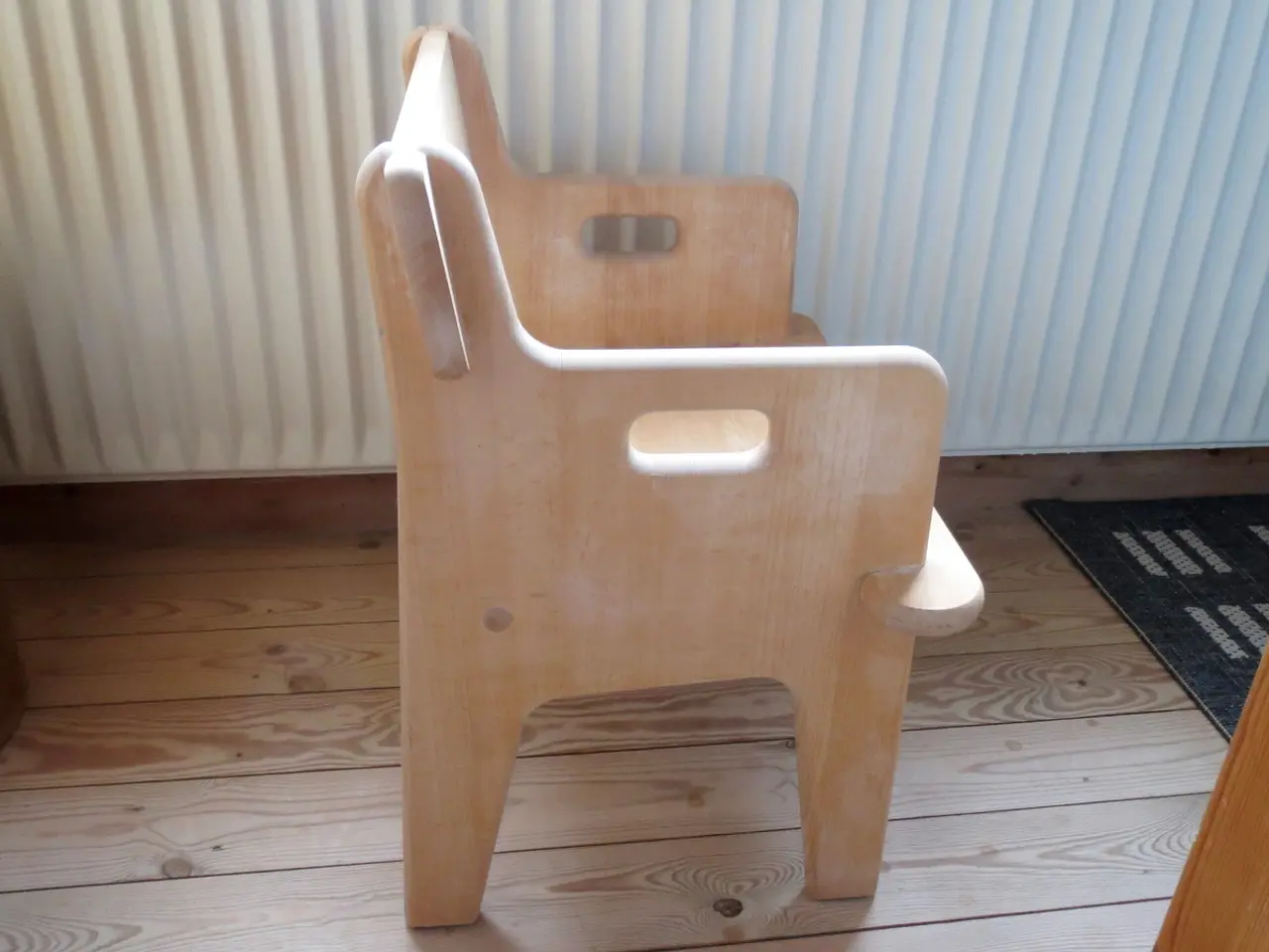Billede 3 - To Wegner børnestole