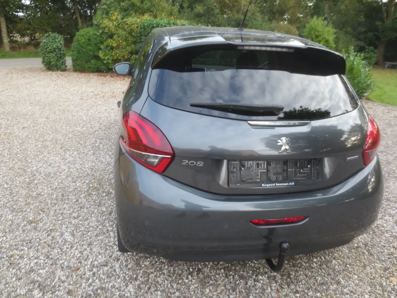 Billede 8 - Peugeot 208 1.6 BLUE HDi År 17. Synet 12/25.
