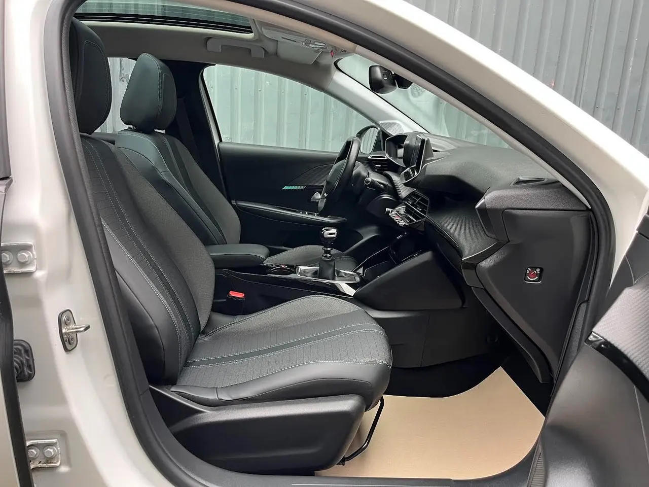 Billede 10 - Peugeot 208 1,2 PureTech 100 Edition:210+