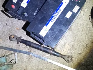 Batteriet til volvo lastbil org.