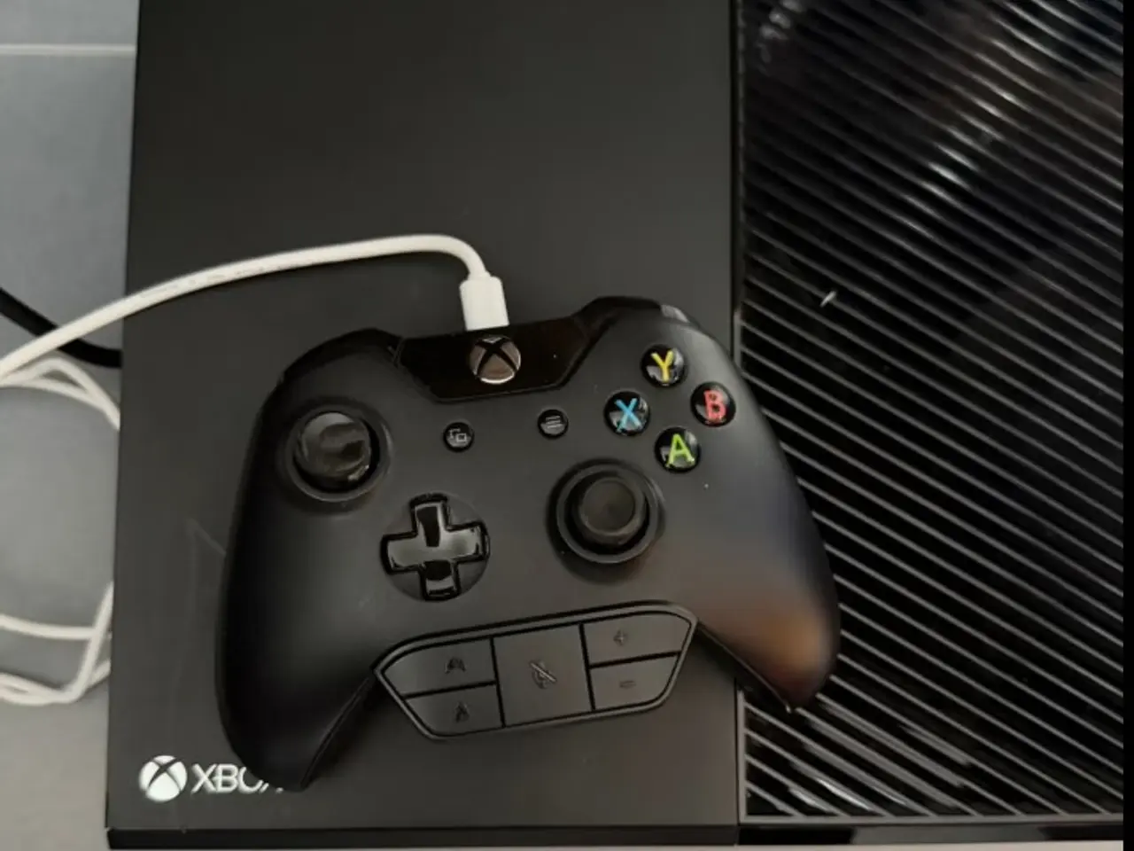 Billede 3 - xbox one med 26 spil
