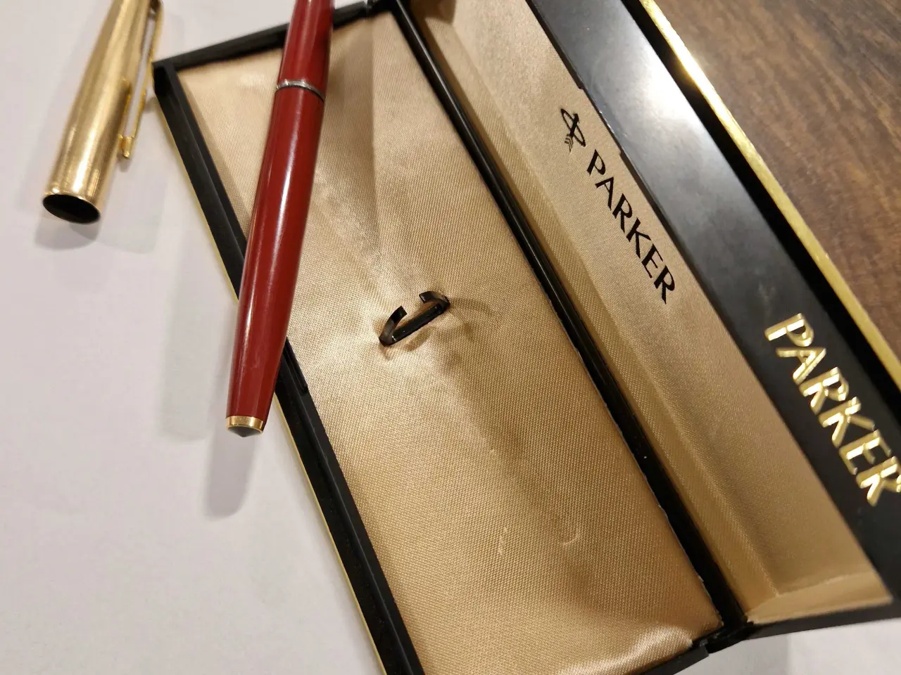 Billede 3 - Bordeaux Parker Fyldepen 61, 12 karat rolled gold