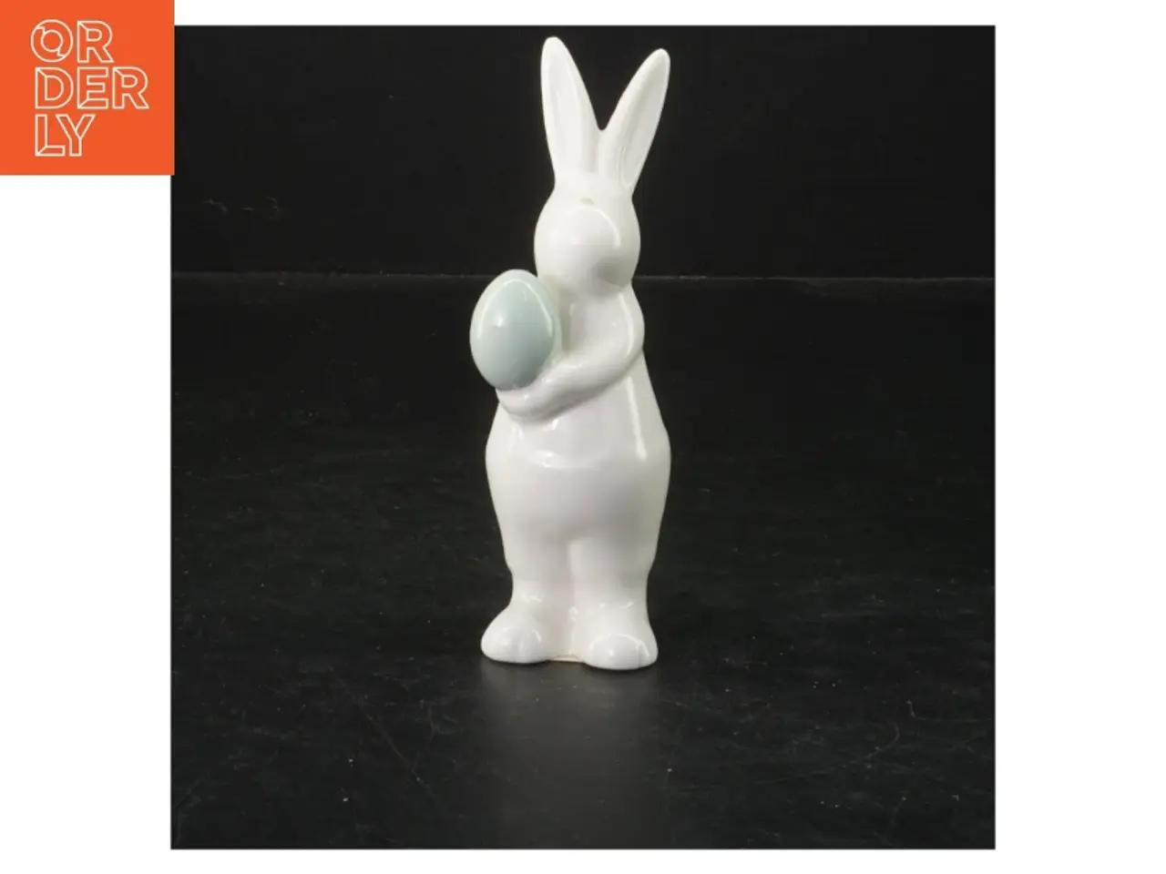 Billede 1 - Porcelænsfigur af kanin med æg (str. 14 cm)