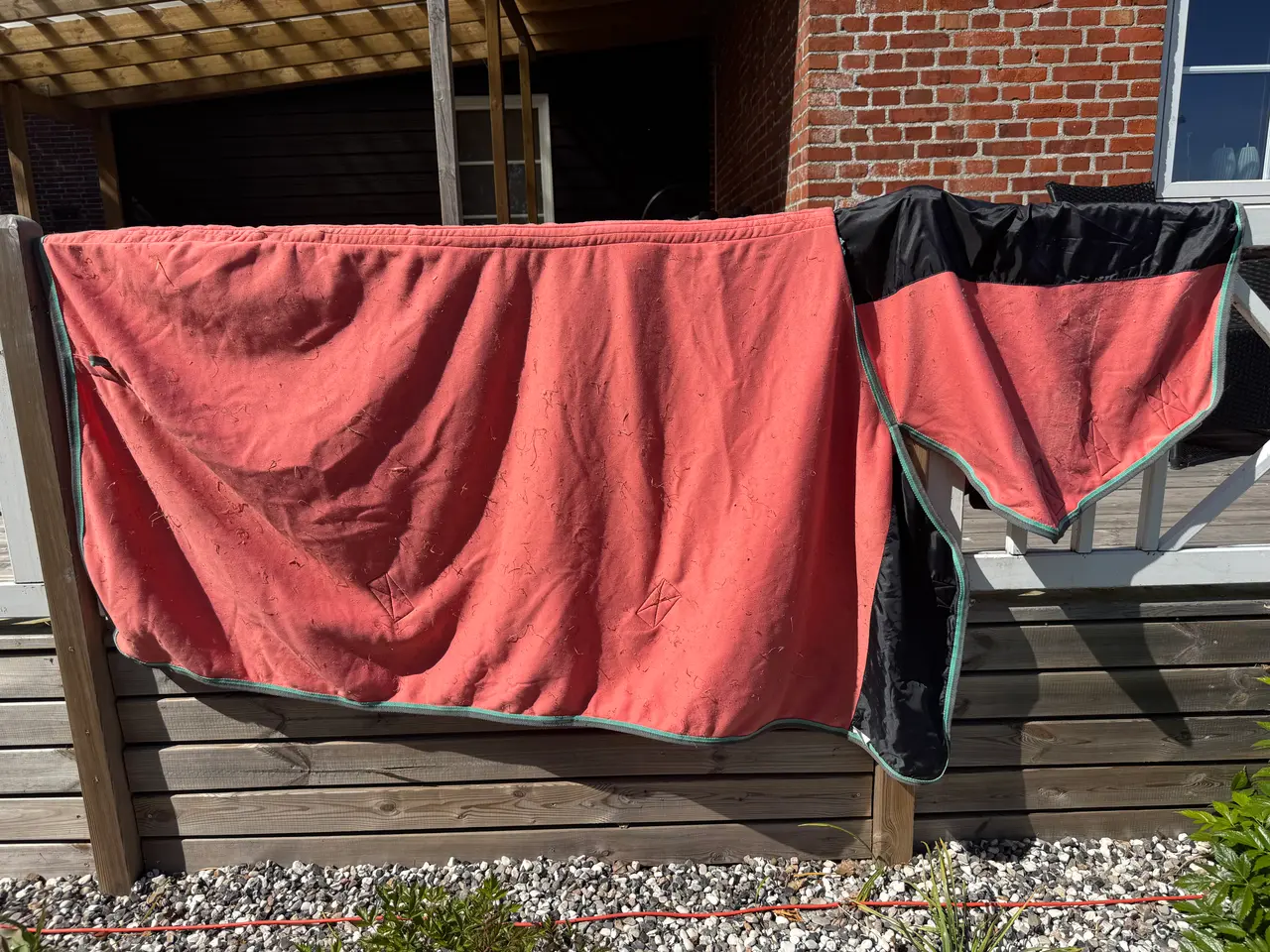 Billede 4 - Fleece tæppe med hals, str. 145.