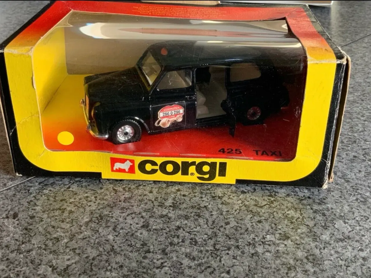 Billede 7 - Corgi Toys No. 425 Taxi, scale 1:36