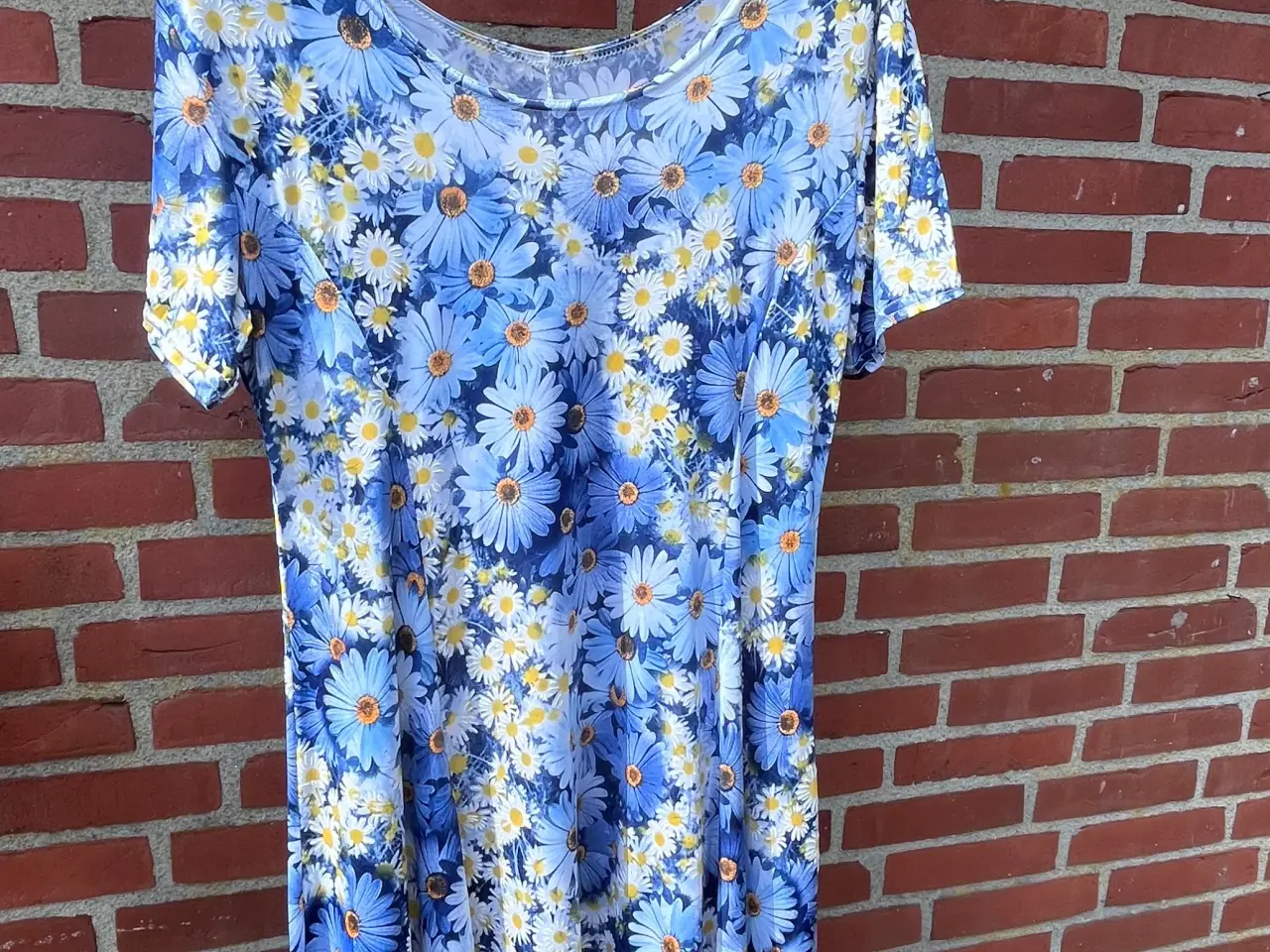 Billede 4 - Sommerkjole fra Italien str L-Xl