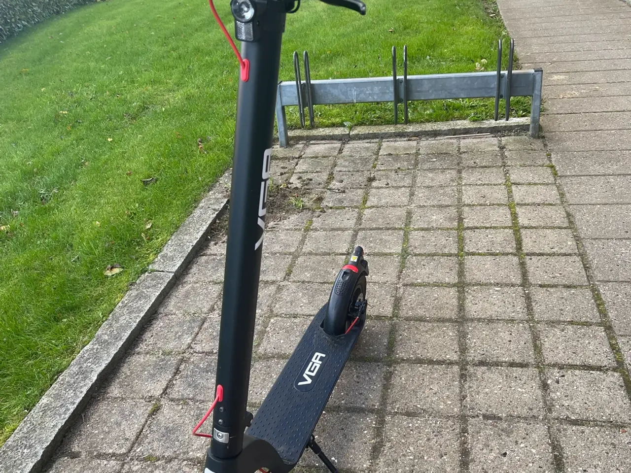 Billede 1 -  VGA MAXI 10” EL-LØBEHJUL
