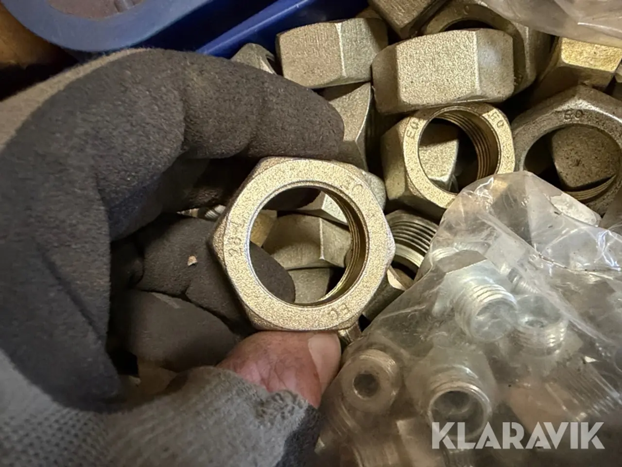 Billede 5 - Lot - Fittings, filterhuse, propper til lynkoblinger og kuglehaner - 1 palle