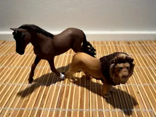 Dyrefigurer hest og løve fra Schleich