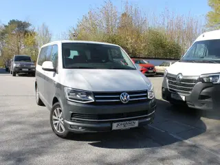 VW Multivan 2,0 TDi 204 Comfortline DSG kort