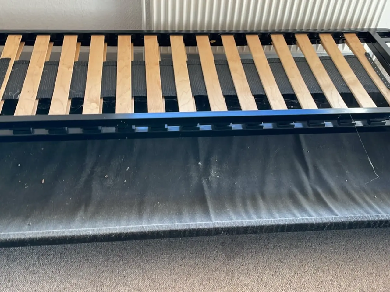 Billede 6 - Seng som foto. Kan også anvendes som sofa