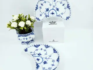 Musselmalet Helblonde Halvmåne Asiet Porcelæn