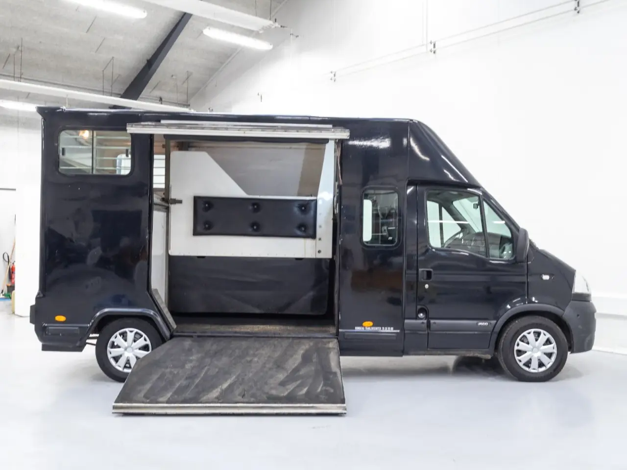 Billede 3 - Opel Movano 2,5 CDTi Db.Kab Hestetransport L3H2
