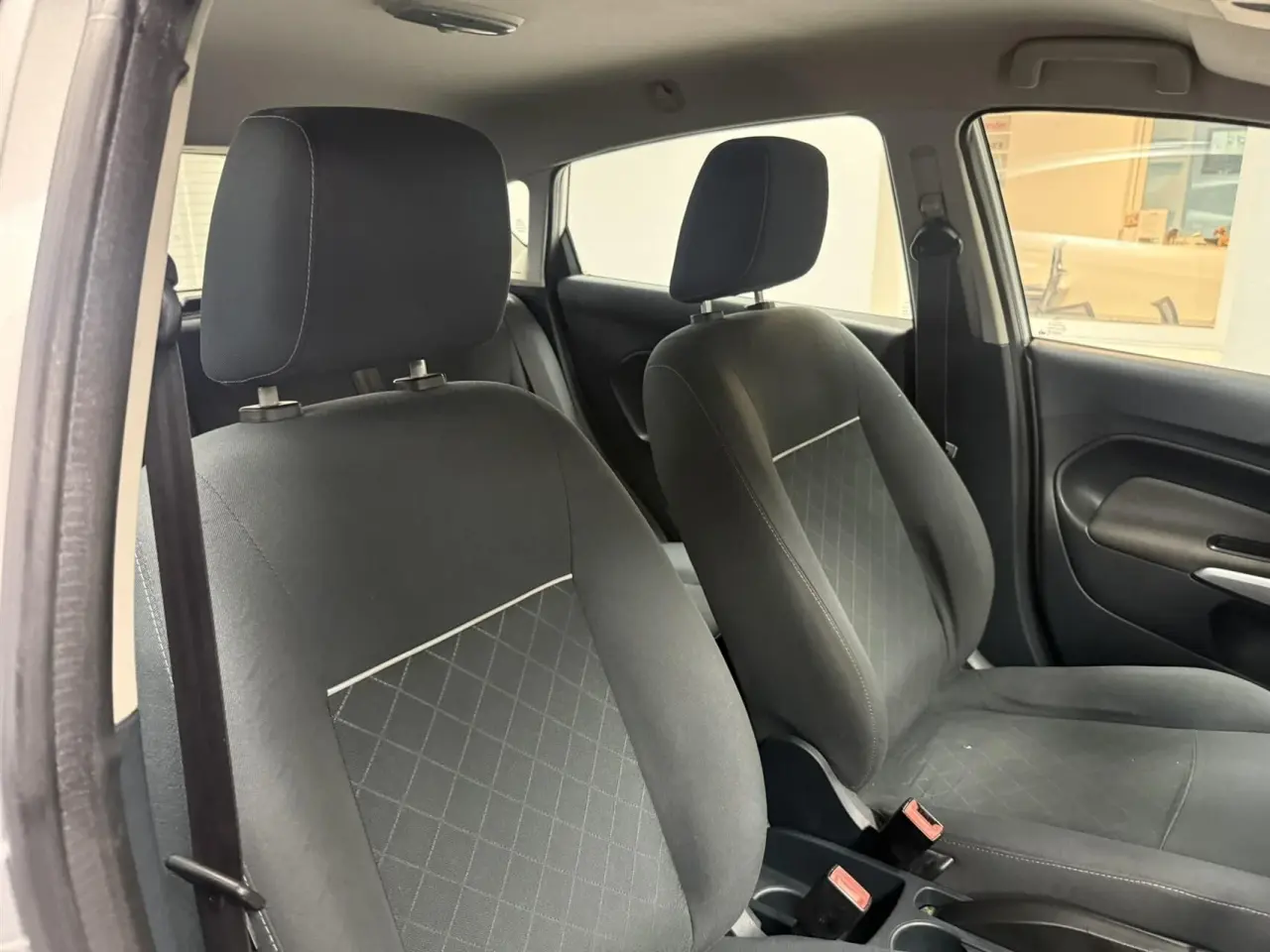 Billede 10 - Ford Fiesta 1,6 TDCi Titanium 95HK 5d
