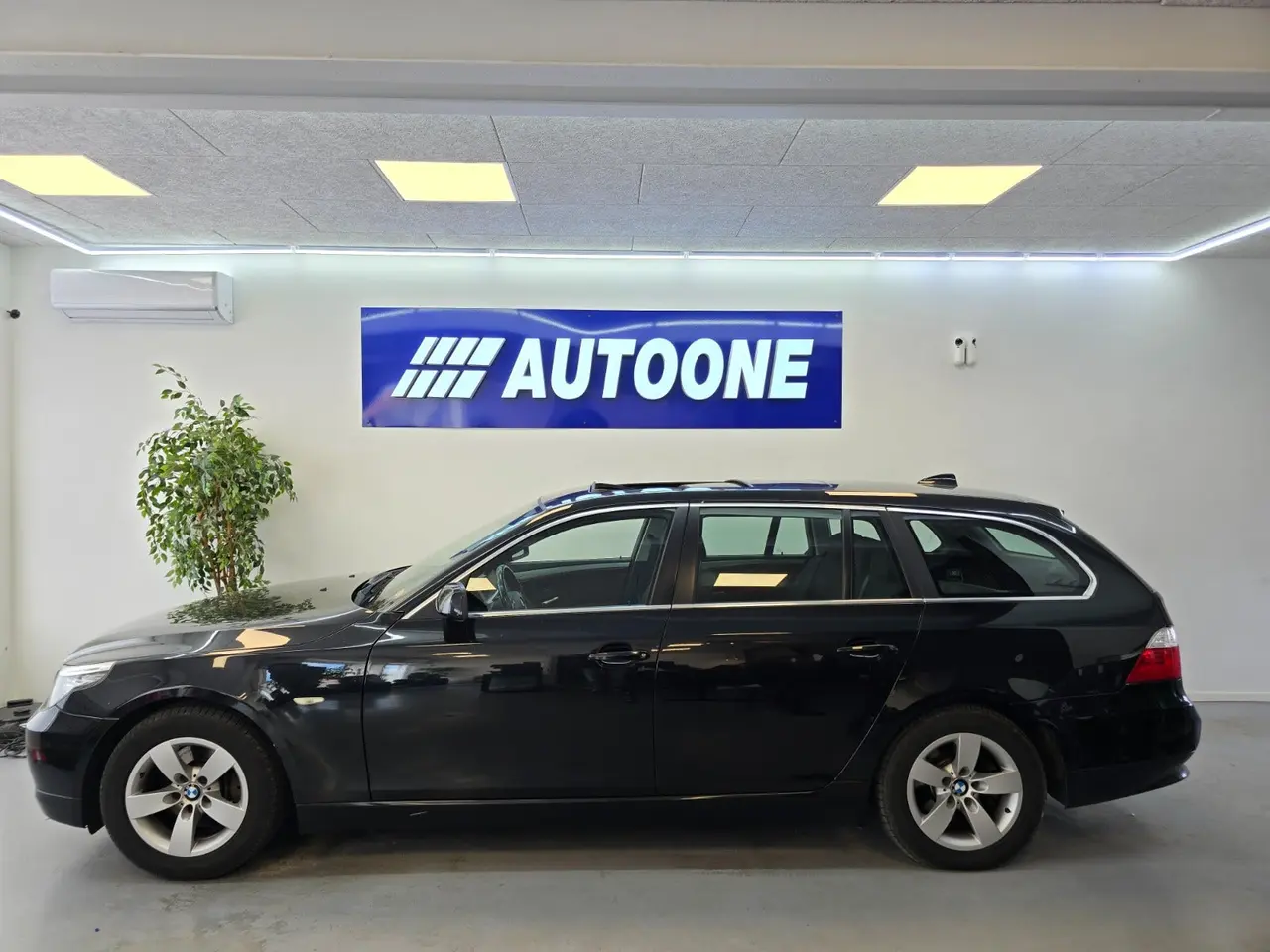Billede 2 - BMW 525i 3,0 Touring Steptr.