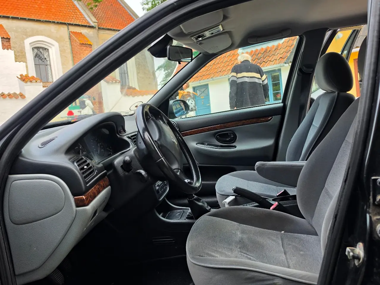Billede 2 - Gennemrenoveret peugeut 406