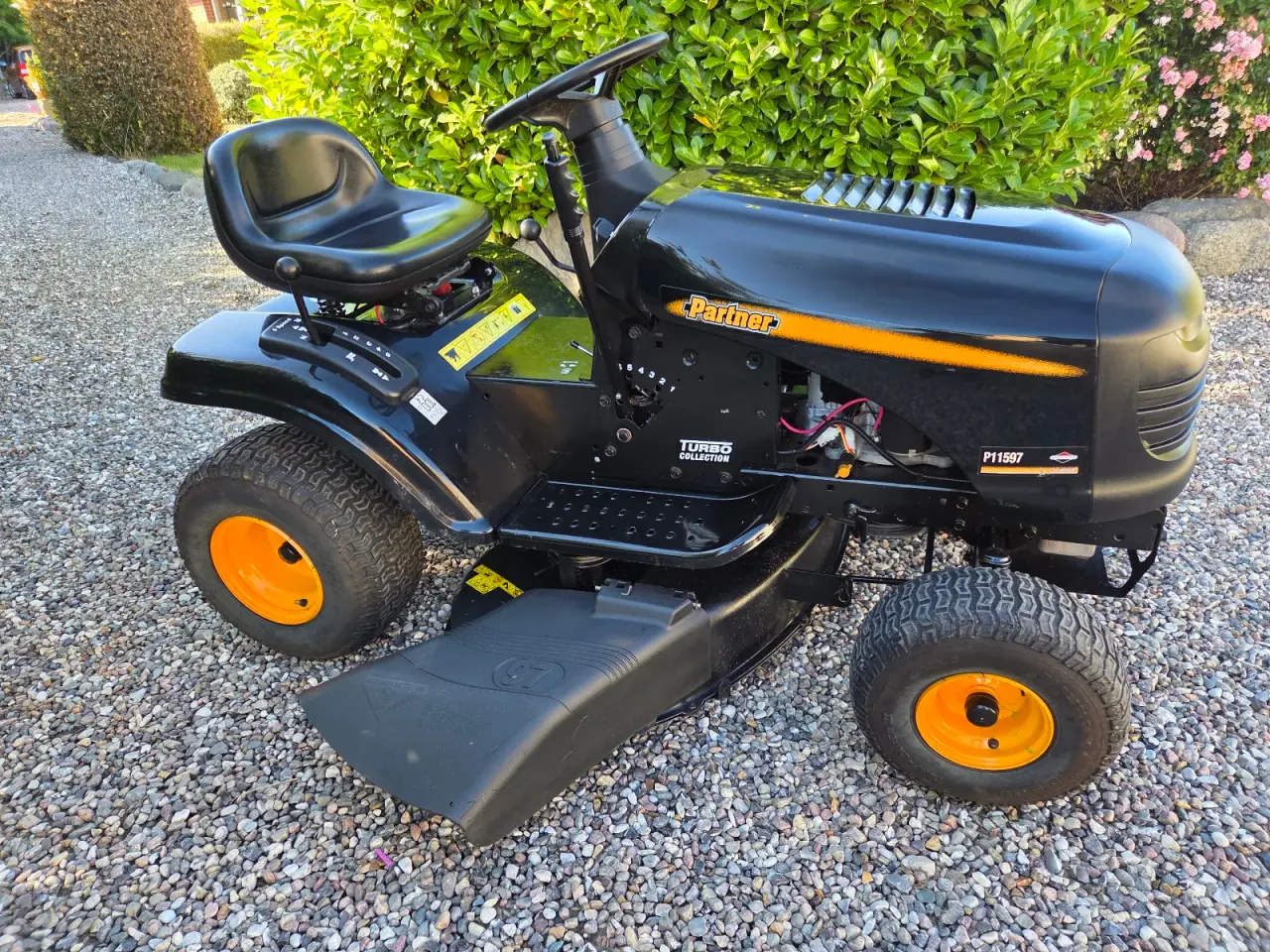 Billede 2 - Havetraktor Partner P11597 11.5 HK 2009