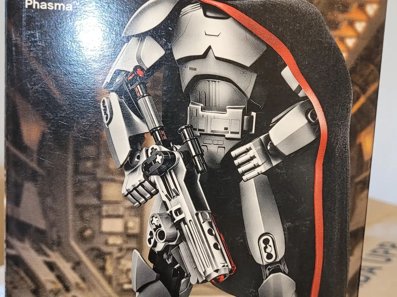 Billede 2 - Lego Star Wars 75118 Captain Phasma