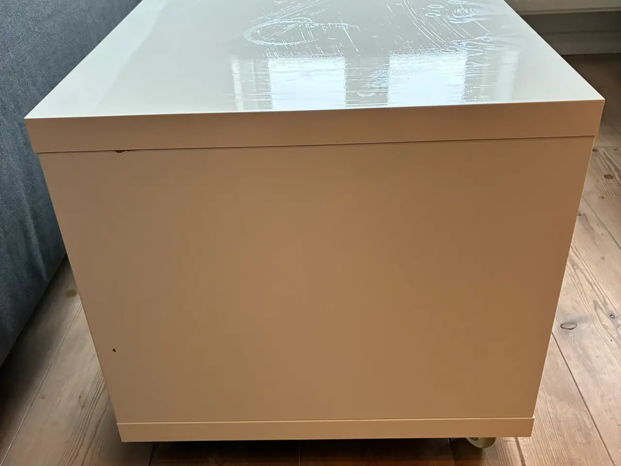 Billede 1 - Rullebord fra Ikea