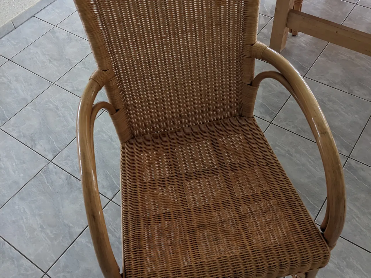 Billede 1 - 6 spisestuestole i rattan i god stand