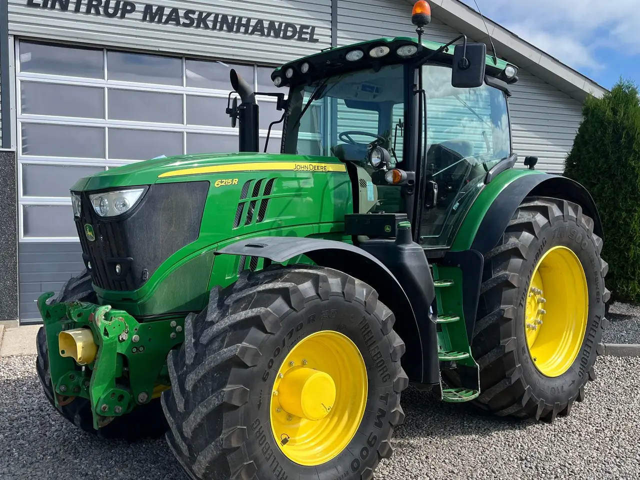 Billede 2 - John Deere 6215R Med frontlift og frontPTO