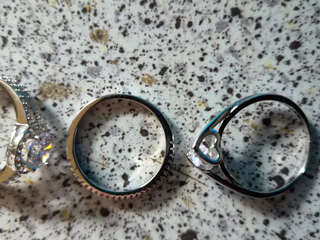 Billede 8 - Sølv fingerringe med diamant lignende sten