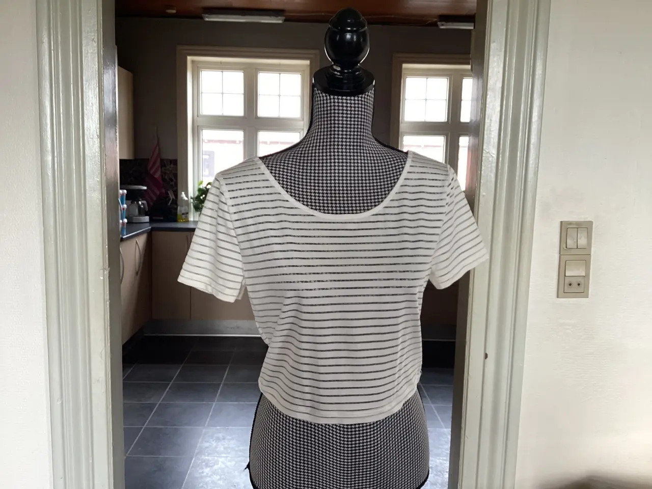 Billede 12 - Bluser, Toppe. Str: L