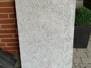 Troltektplader lysegrå 2 stk. og en pakke skruer