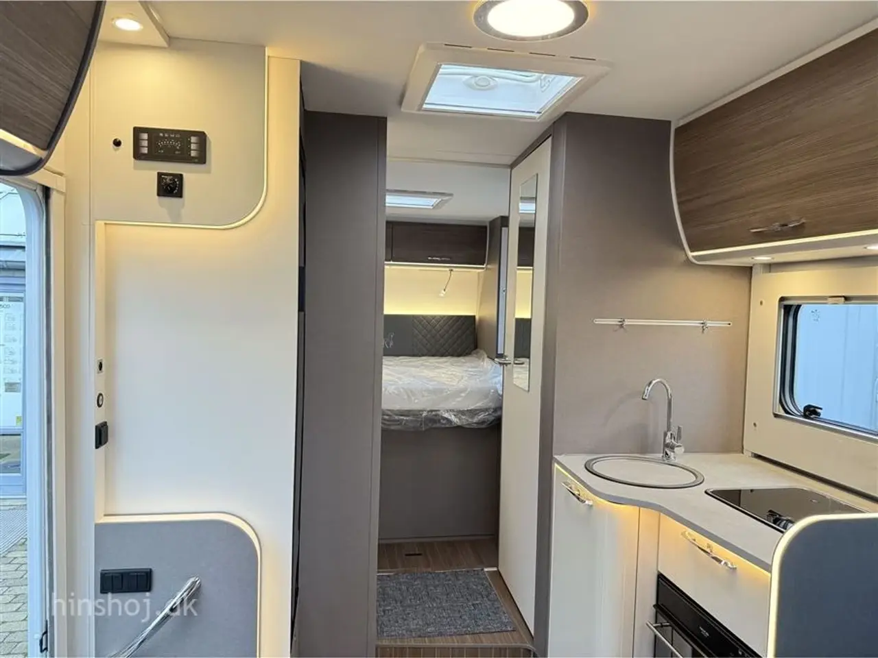 Billede 22 - 2025 - Etrusco T 7400 QBC Aut.   Drømmeautocamperen: Etrusco By Hymer – Komfort og Luksus i Én Pakke
