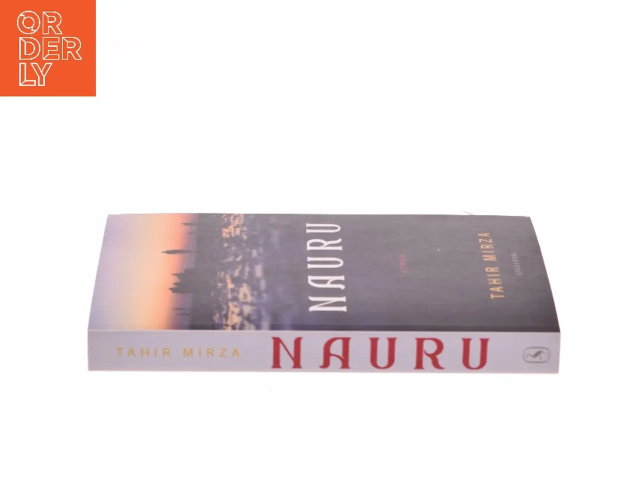 Billede 2 - Nauru : roman af Tahir Mirza (f. 1987) (Bog)