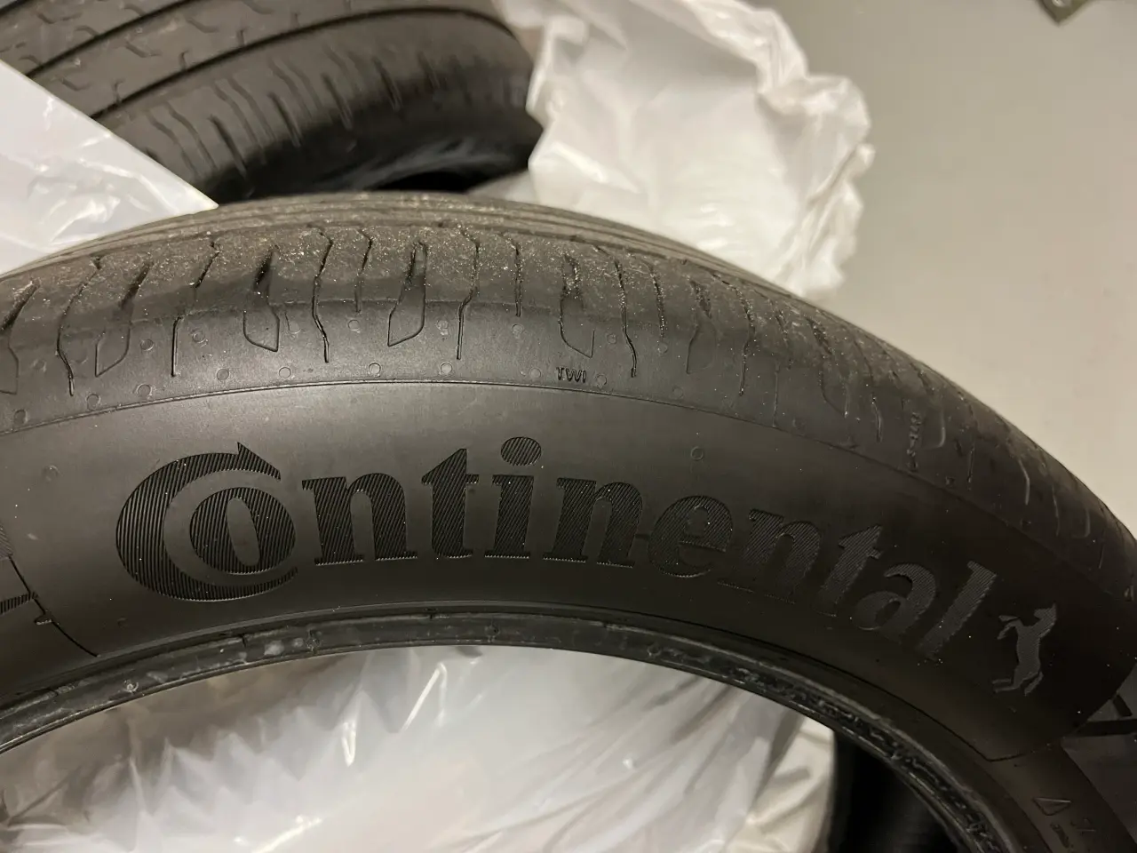 Billede 1 - Continental Eco Contakt 19"