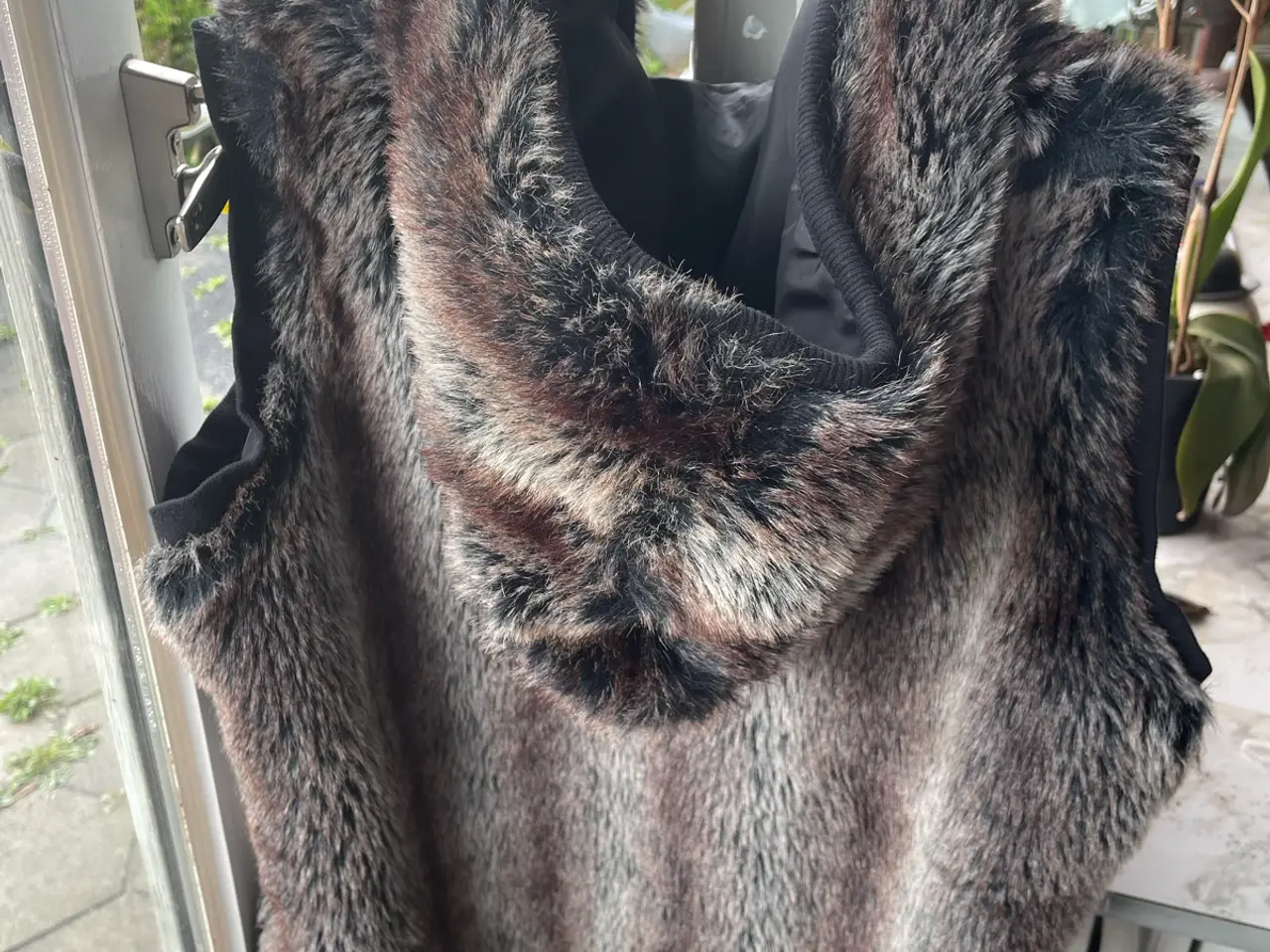 Billede 2 - Flot pels vest