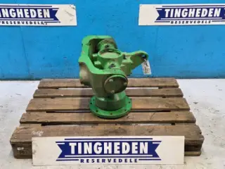 John Deere S670 Spindel R. DE20892