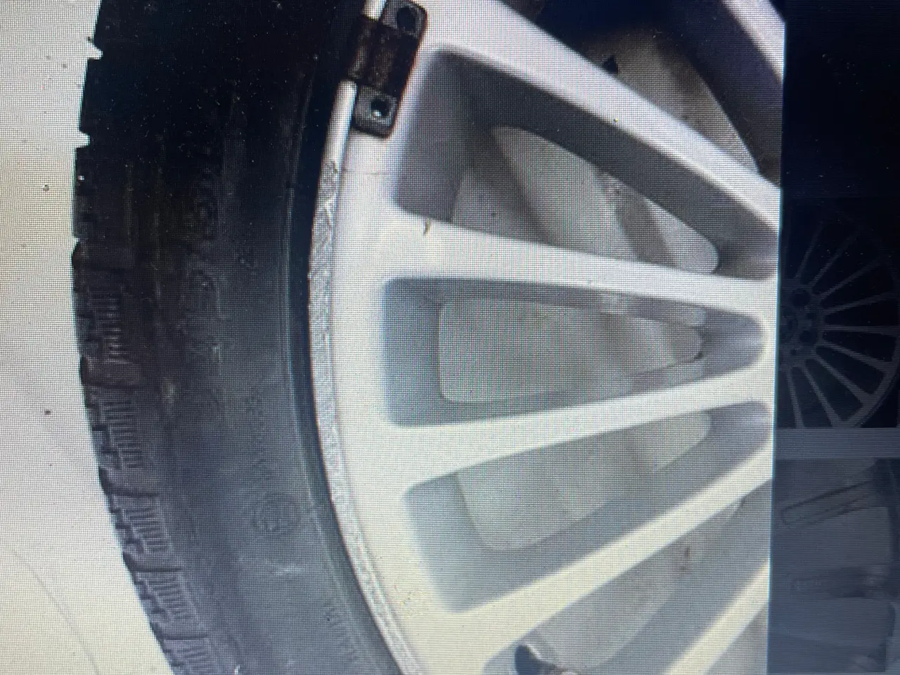Billede 2 - Bmw 330 Originale Alufælge med gode vinterdæk