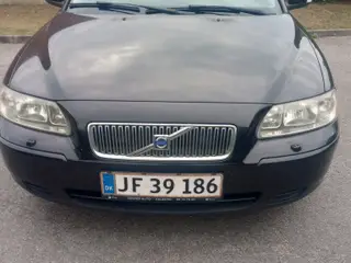 Volvo v 70