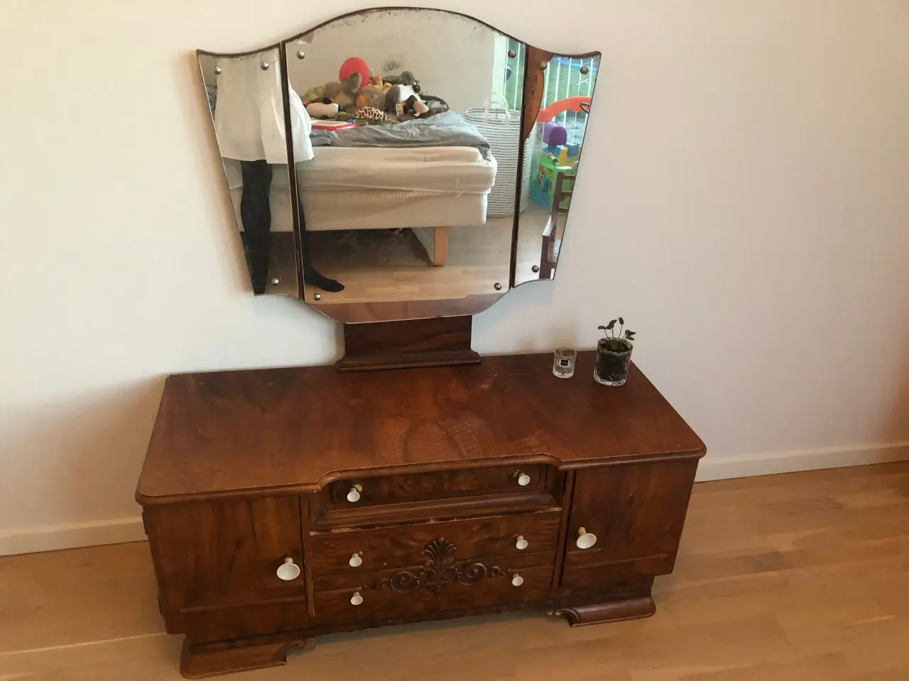 Billede 2 - Retro sminkebord