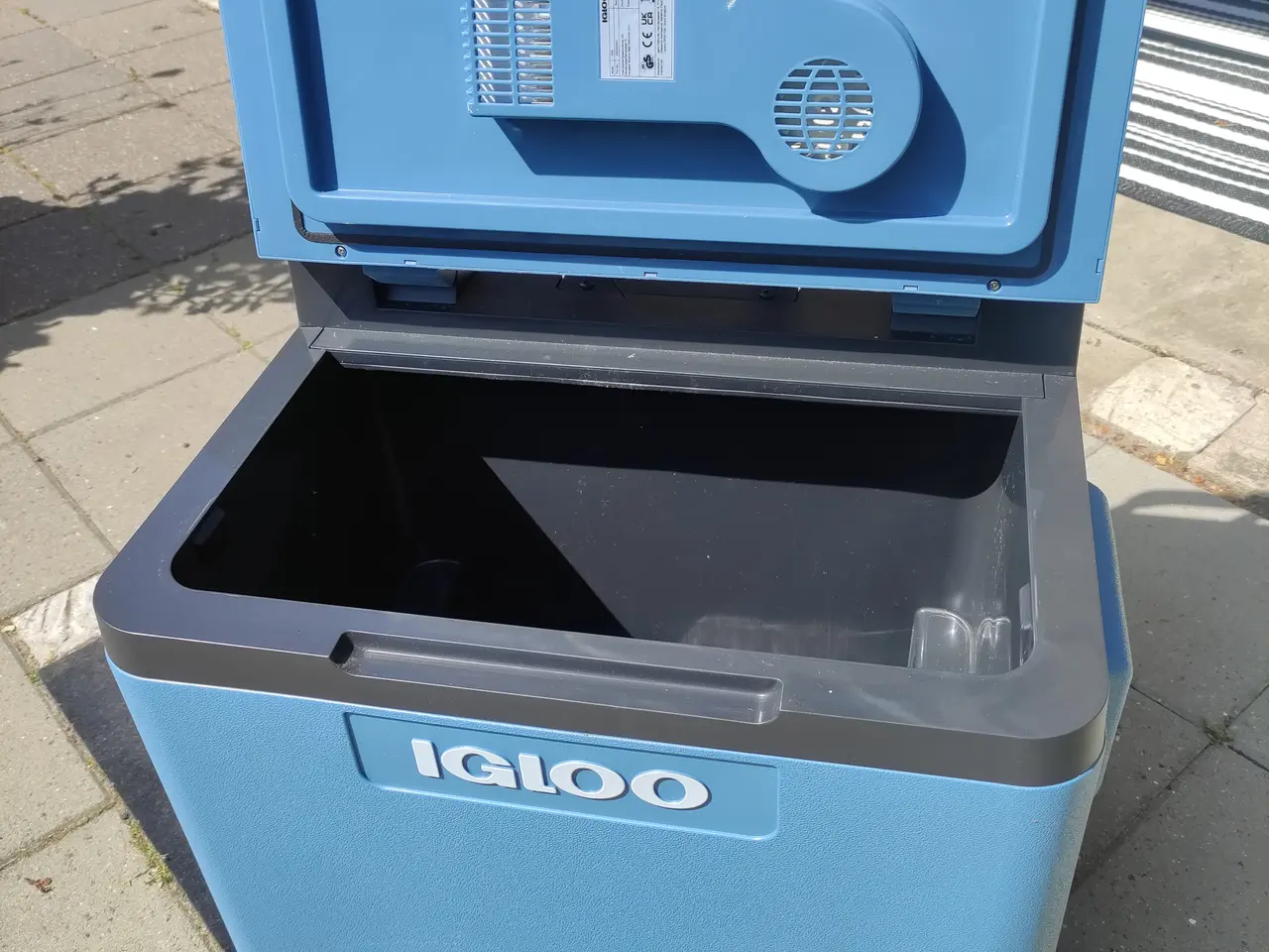 Billede 2 - Køleboks til el (12 V + 230 V) 42 liter