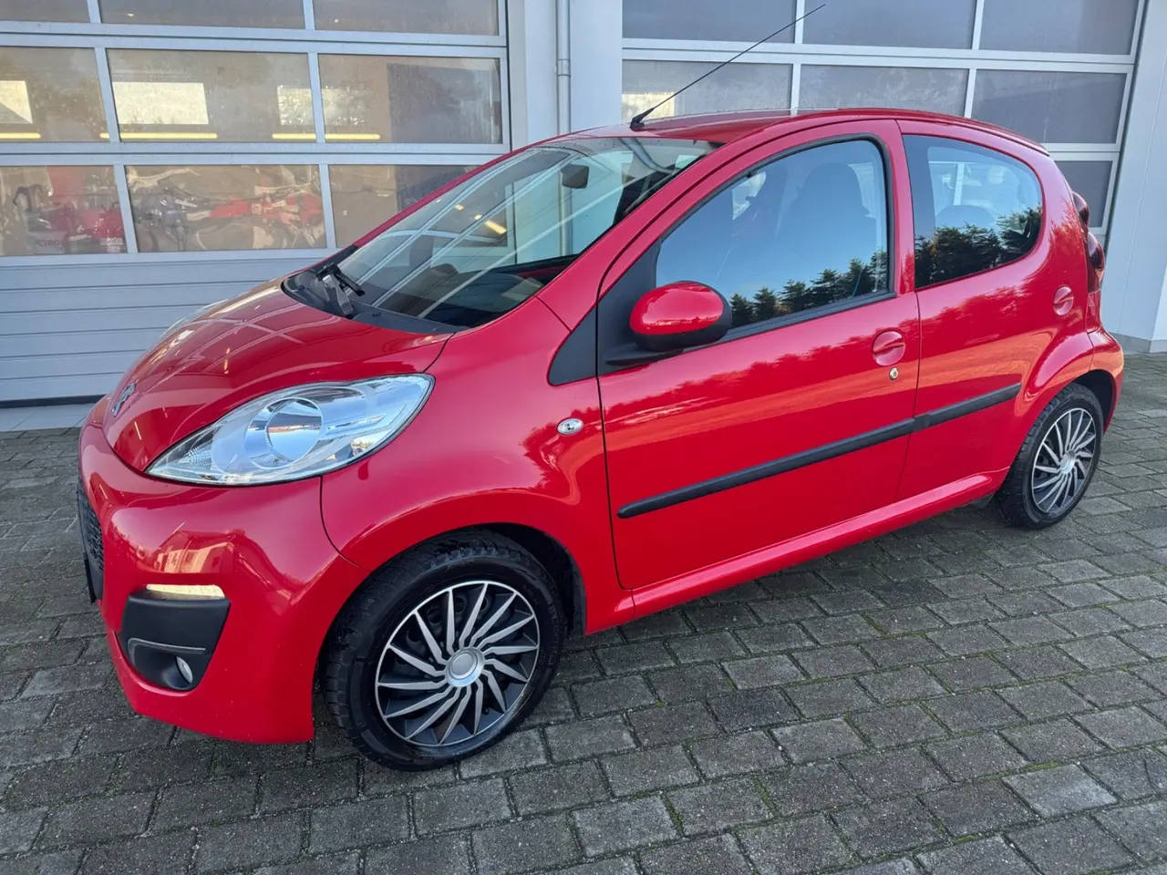 Billede 1 - Peugeot 107 1,0 Champion