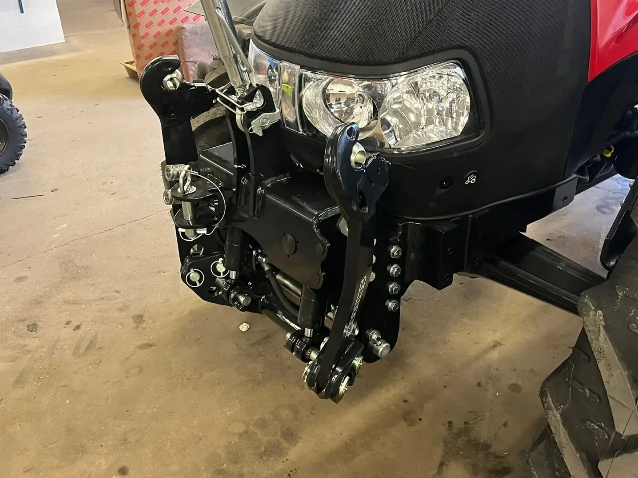 Billede 18 - Sauter Til CASEIH Vi kan levere frontlifte til din CaseIH traktor til en god pris.