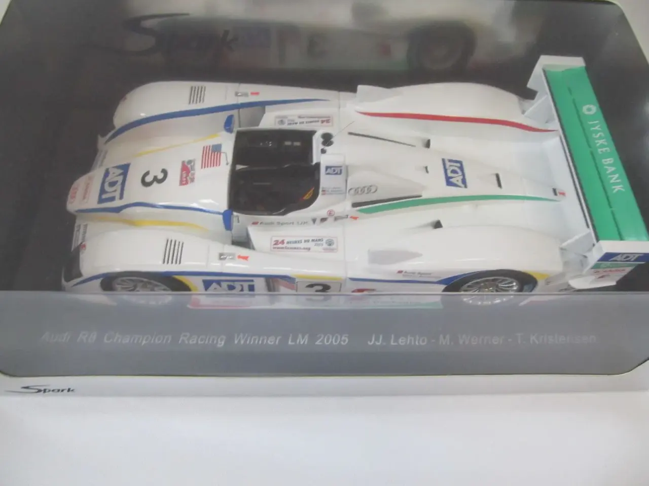 Billede 2 - Audi R8 #3 Winner "Tom Kristensen" 1.18