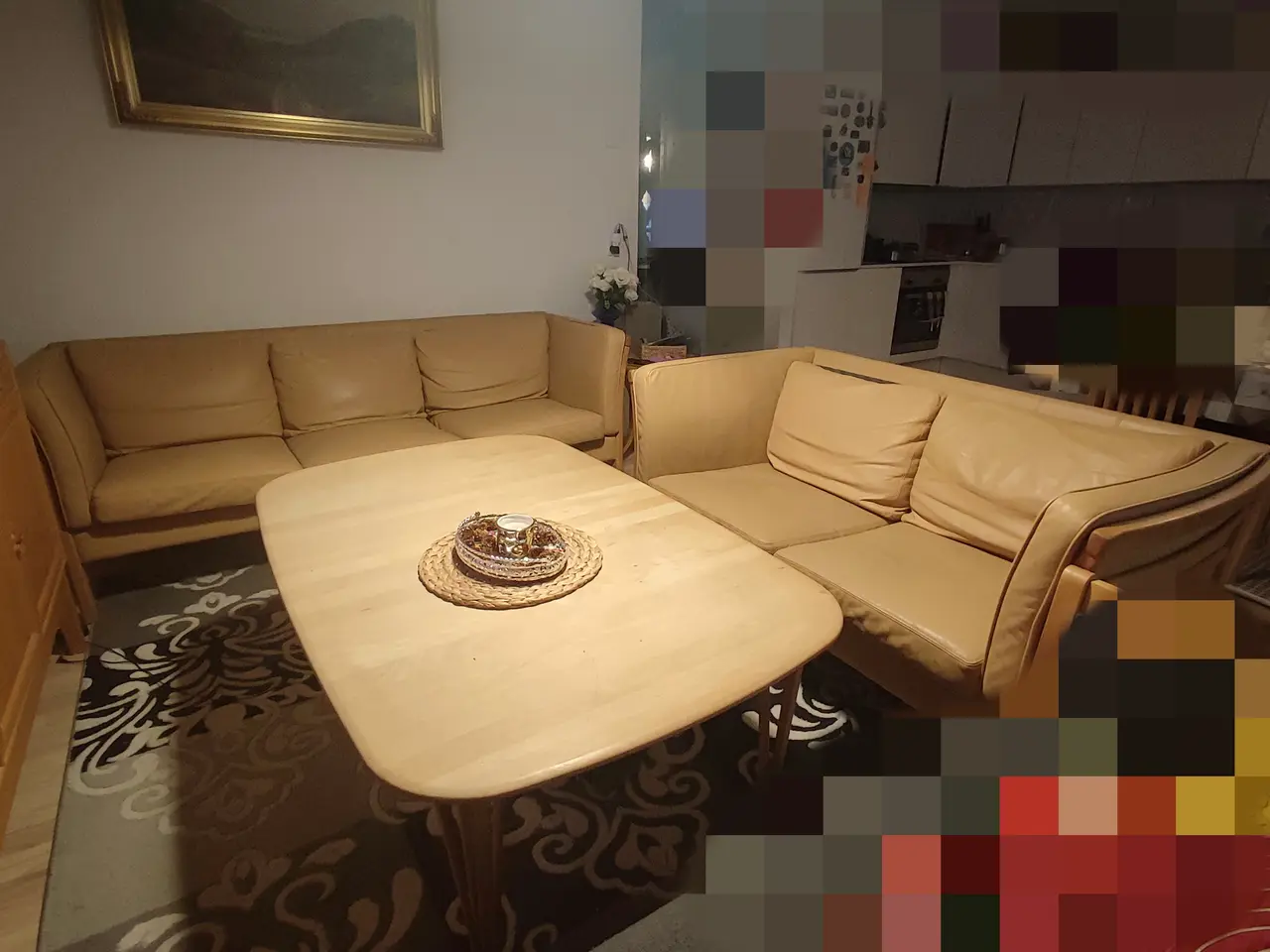 Billede 1 - 7- seater leather sofa sets with coffee table