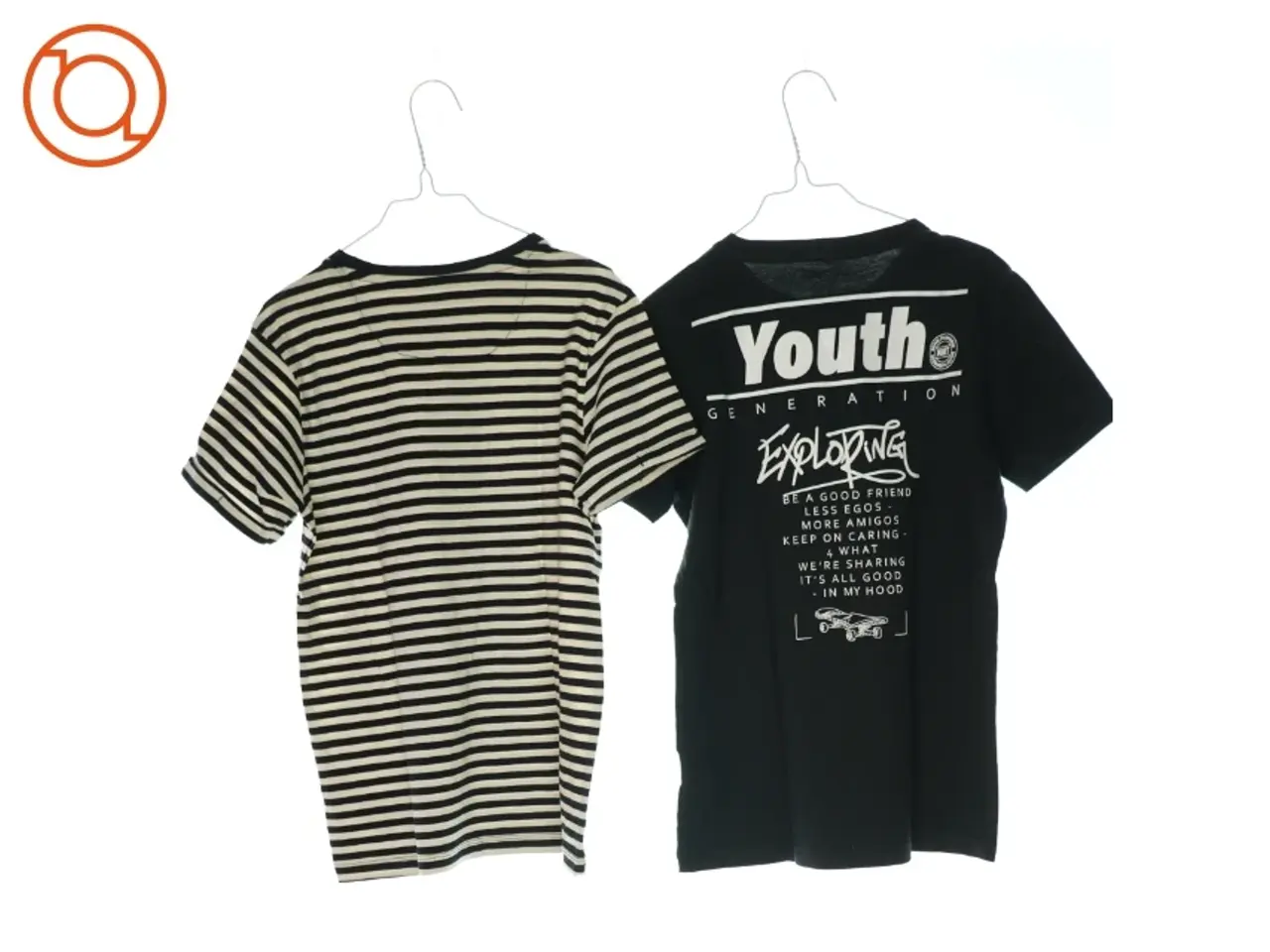 Billede 1 - T-Shirt (2 stk.) fra Name It (str. 146 cm)
