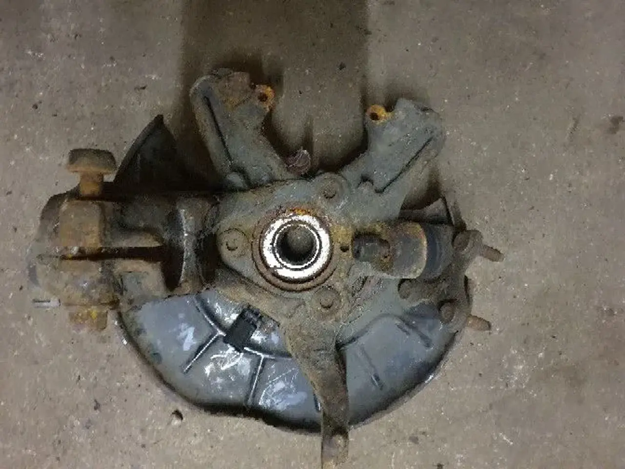 Billede 8 - Vw golf 5 Spindel ventre og højre 