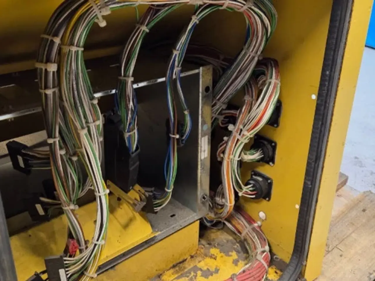 Billede 21 - New Holland TX68 Kassepanel 84001523