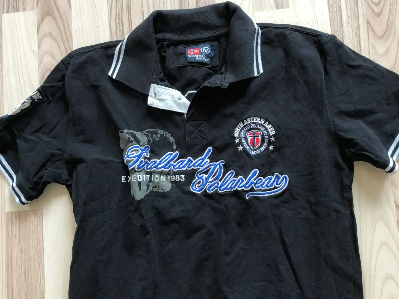 Billede 1 - T shirt polo  M