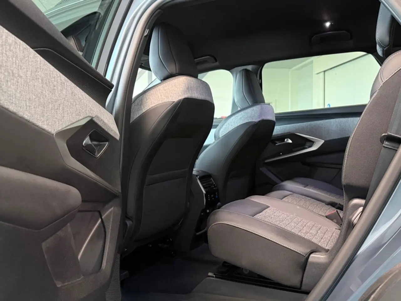 Billede 16 - Peugeot e-5008 77 Allure 7prs