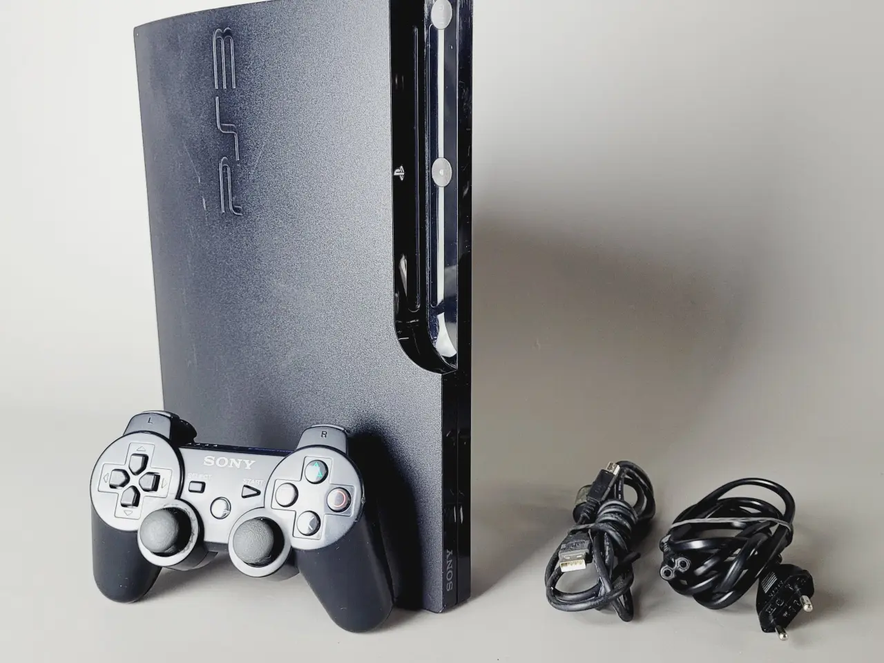 Billede 1 - 🕹️ PlayStation 3 (PS3) Slim - 320 GB Inkl. Origin