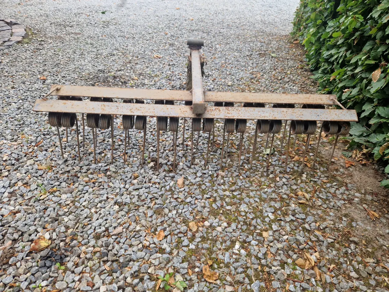 Billede 1 - Gårdspladsrive